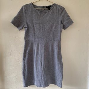 J Crew Dress Size 6 P Small Sheath Knee Length Gray Fitted Bodice Short Sleeve